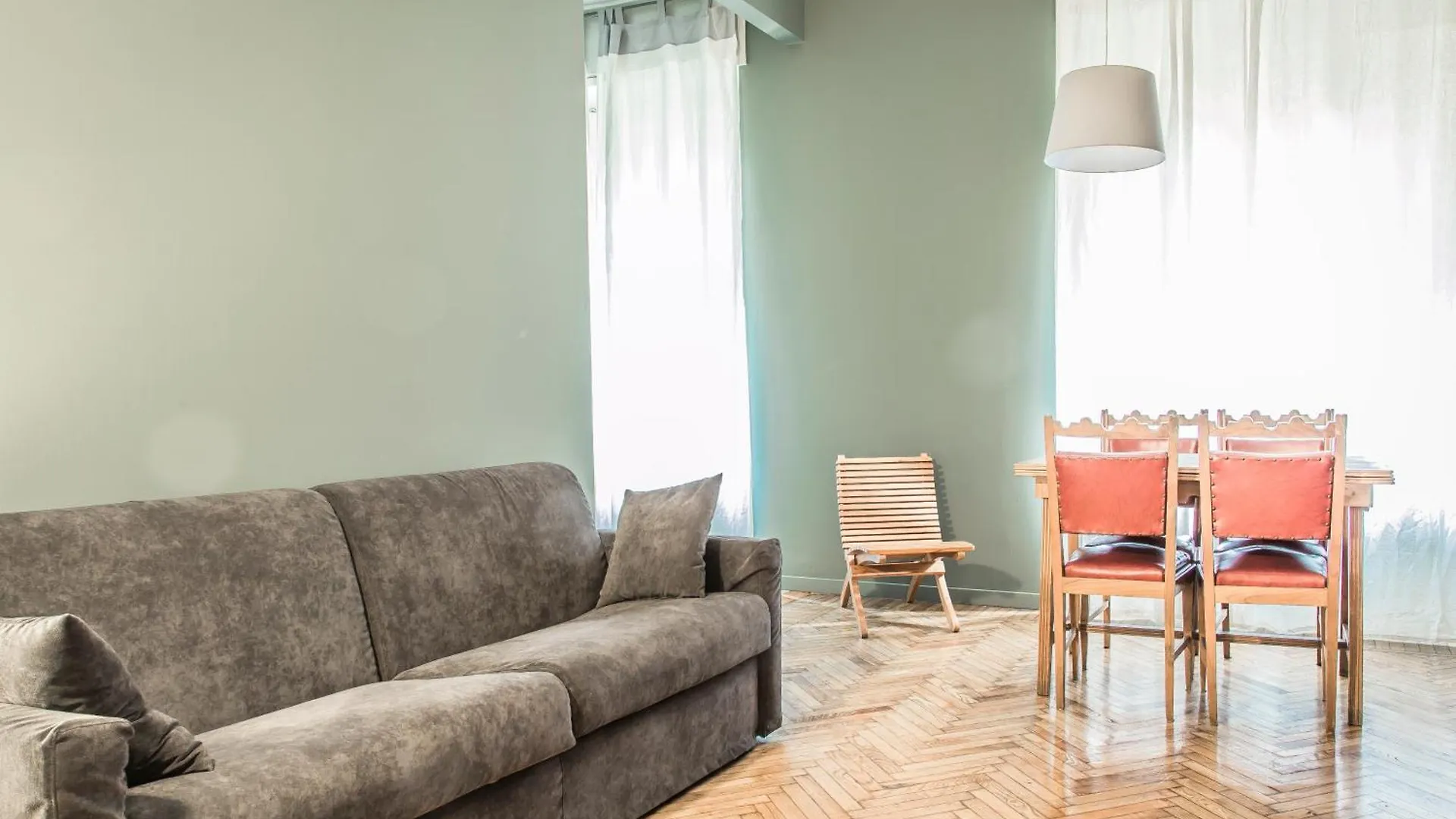 Margreth Apartment Milan
